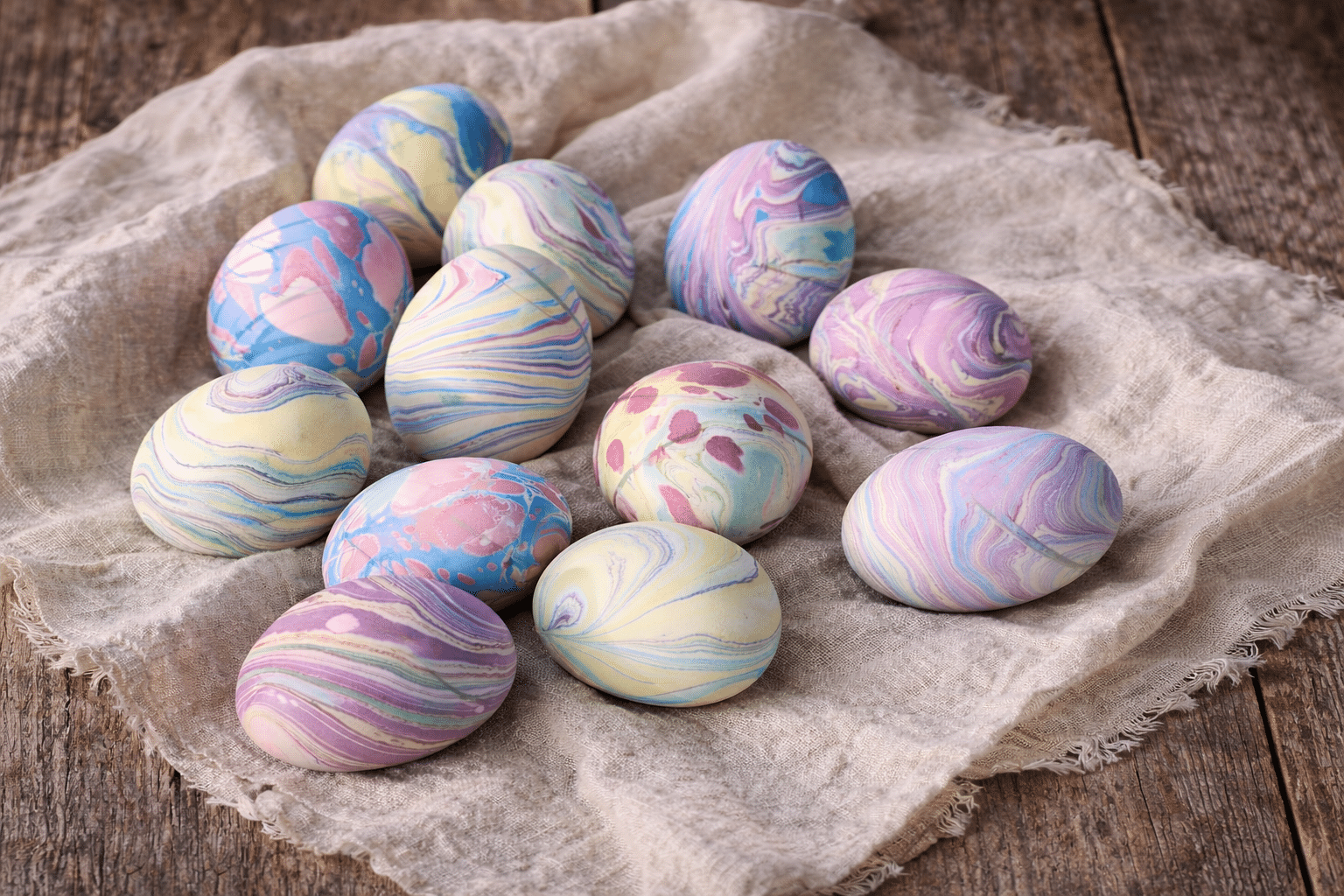 Create Your Own Marbled Easter Eggs_Landmark Arts Centre